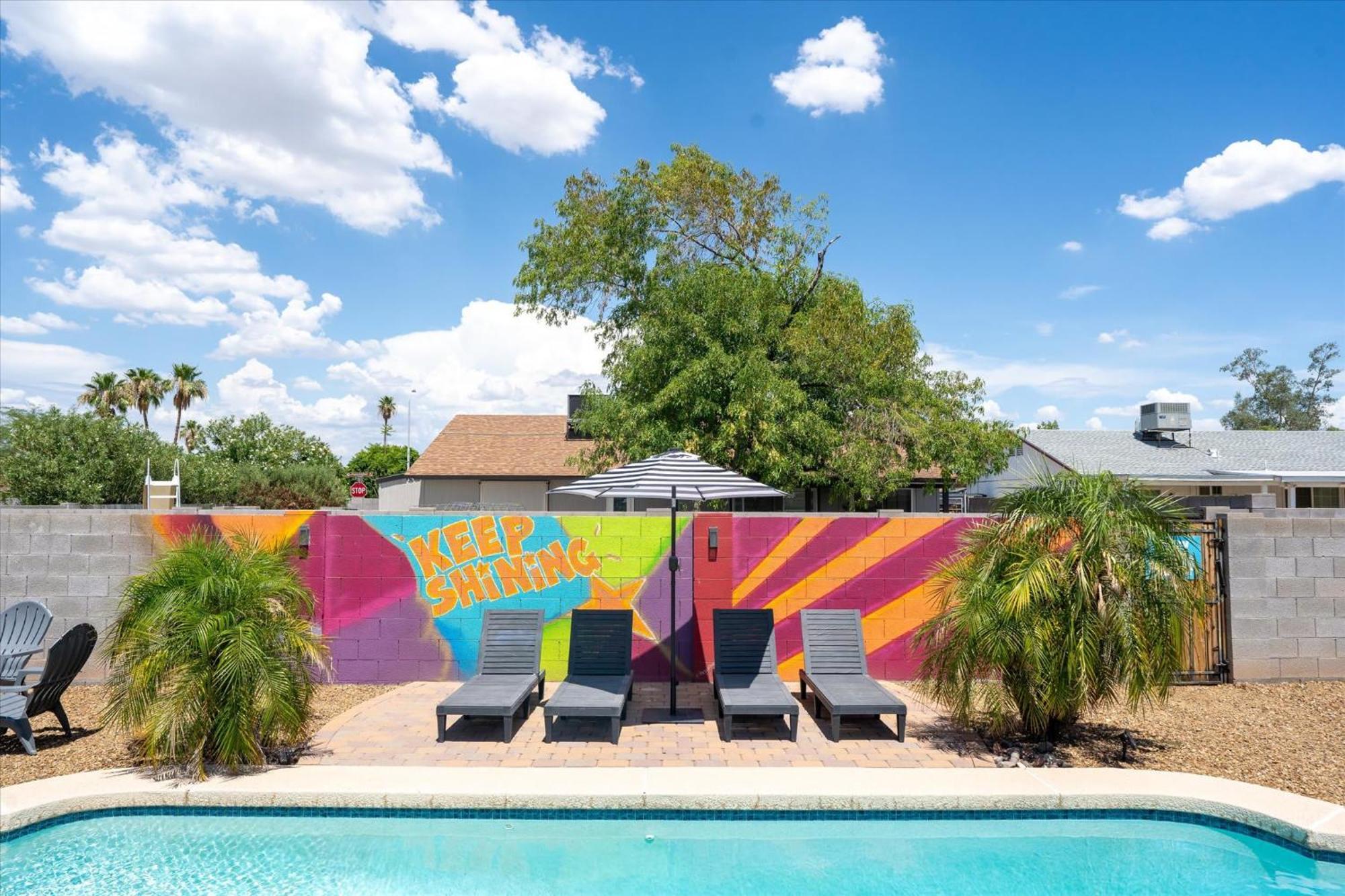 Mini Golf Fire Pit Pool Game Room Chandler المظهر الخارجي الصورة